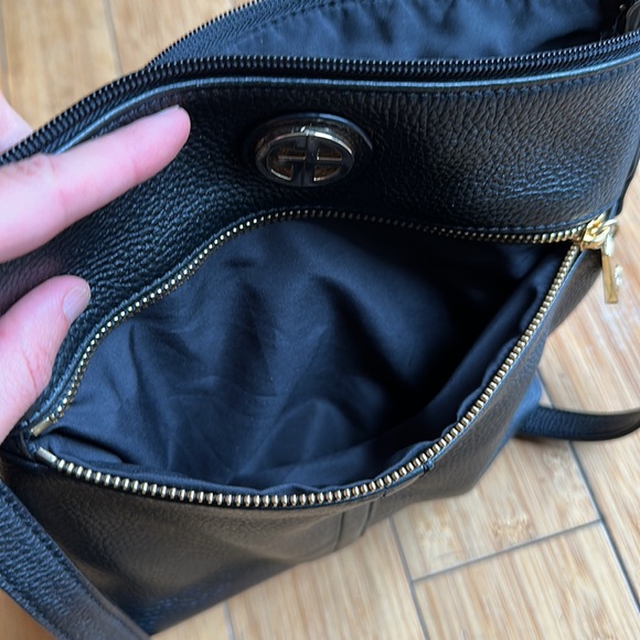 Giani Bernini Leather Crossbody Purse - Picture 3 of 8